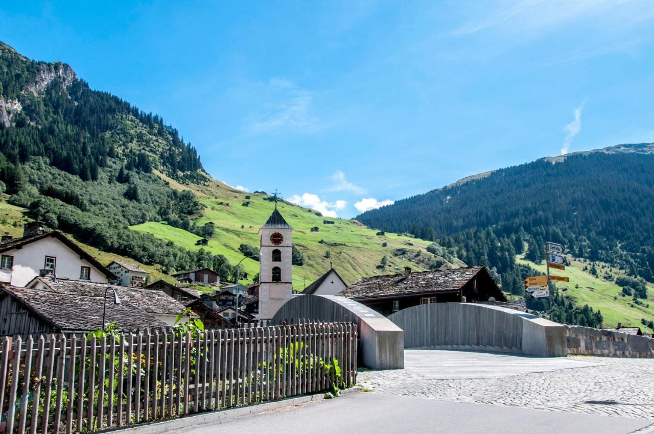 Gasthaus Edelweiss Vals Bagian luar foto